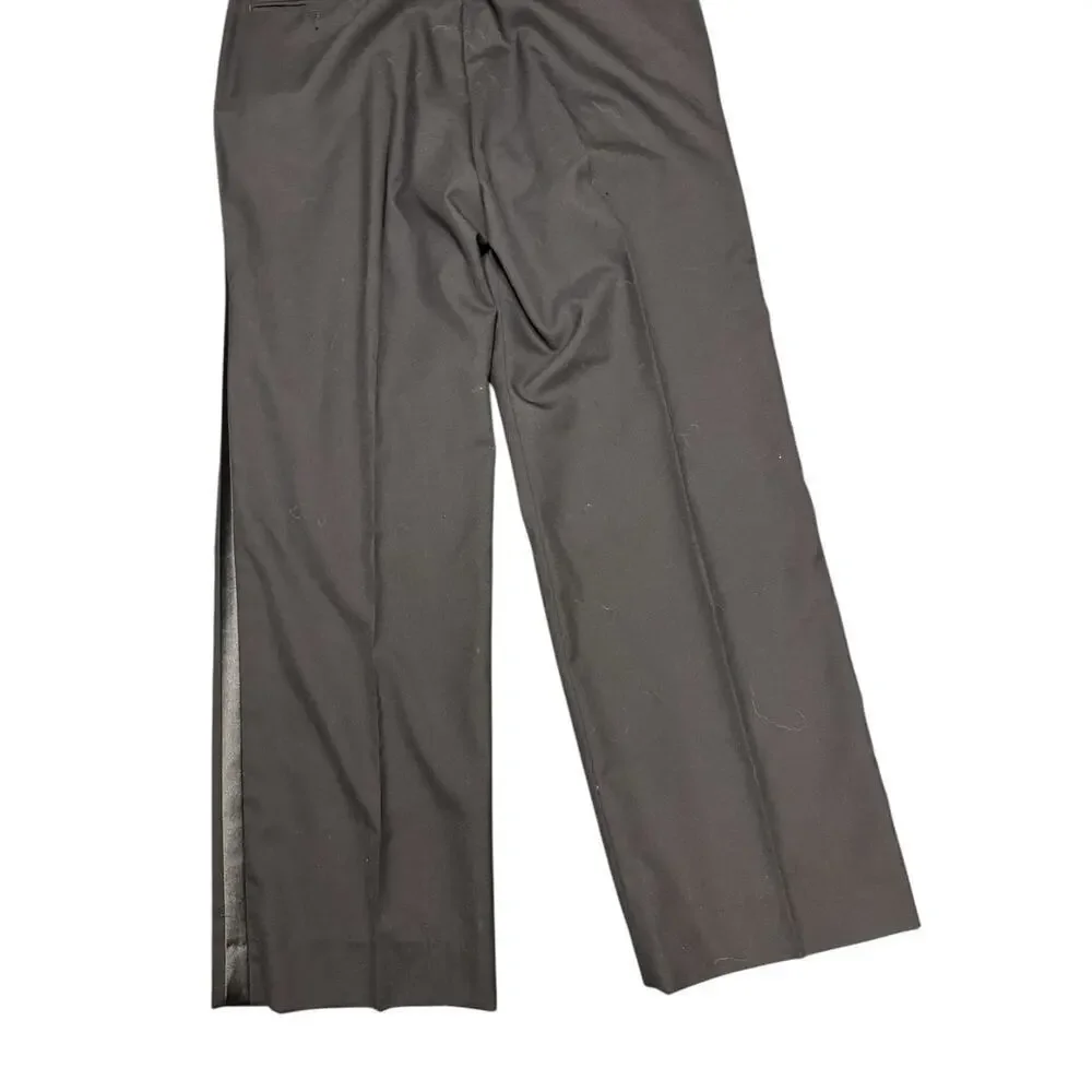 Stafford Tuxedo 4 Piece Jacket, Pants, Vest & Bun 42 Reg Pants 34 X 30